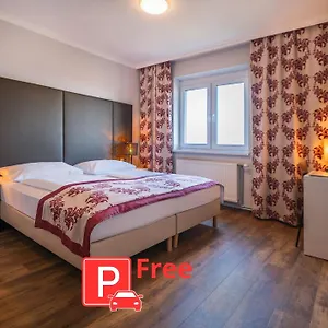 Hotel Arion Airport